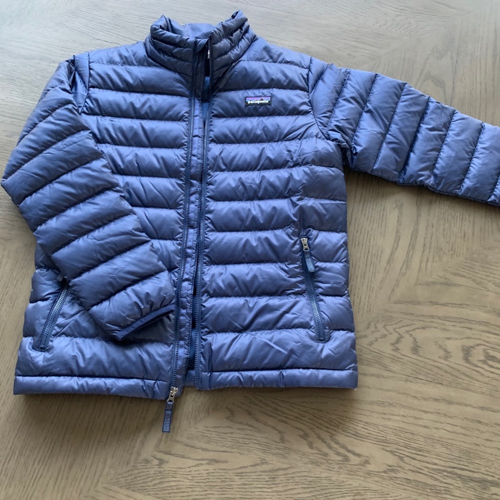 Boys Patagonia down sweater jacket